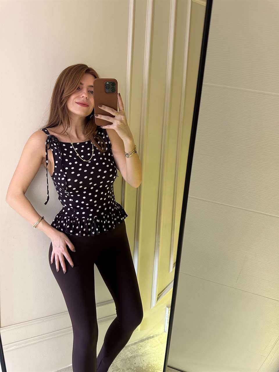 Acı Kahve Puantiye Desen Bağlamalı Bluz