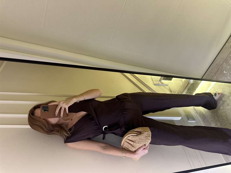 Acı Kahve Tensel Kumaş Kruvaze Yaka Bağlamalı Takım