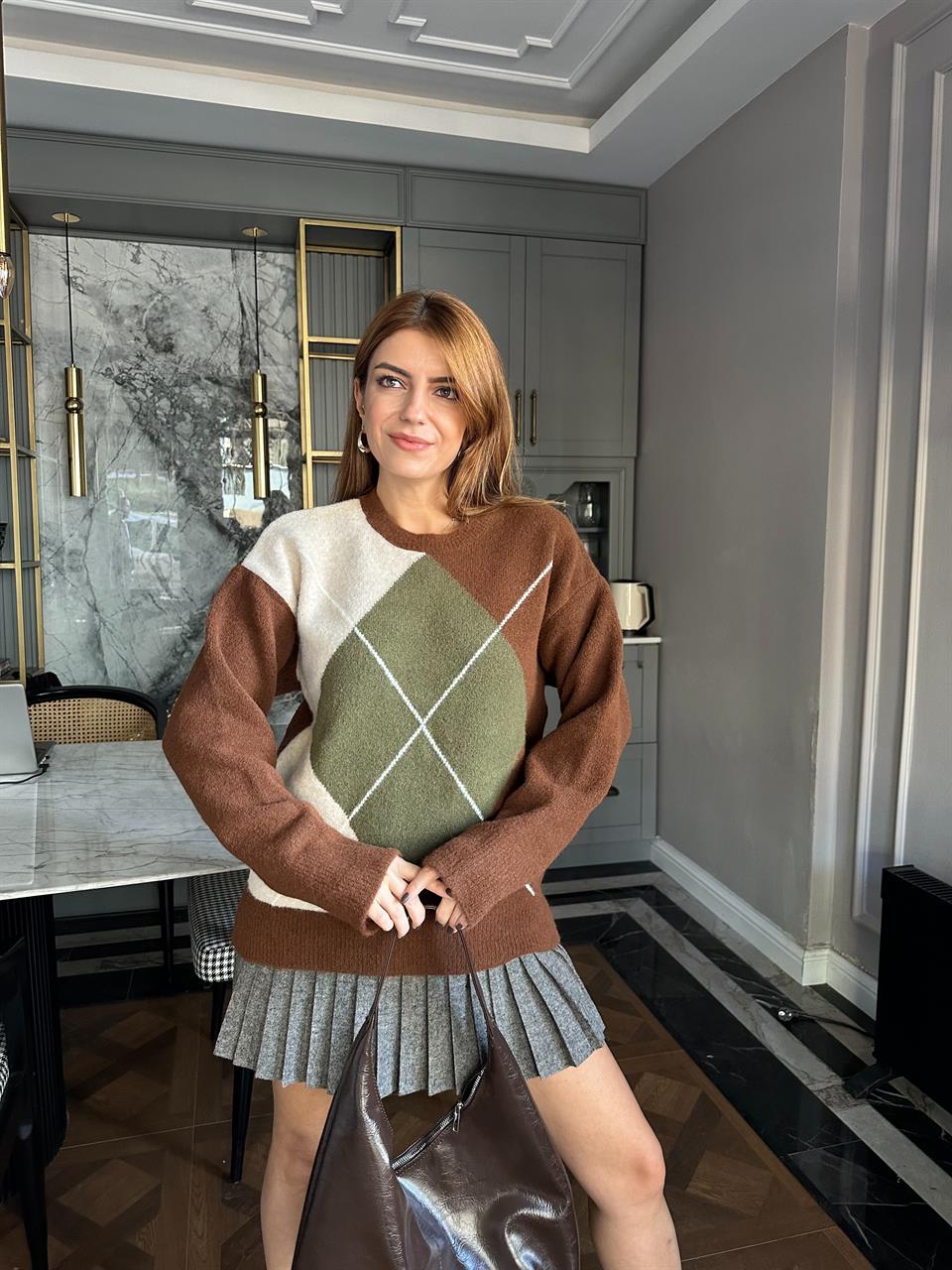 Acı Kahve Yumoş Baklava Desen Triko Kazak