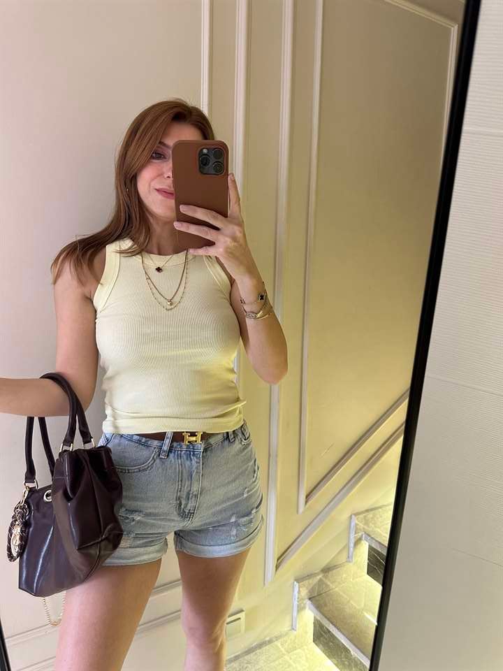 Açık Sarı Halter Yaka Kalın Biyeli Atlet