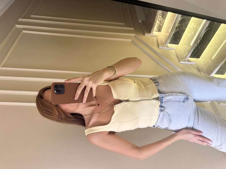 Açık Sarı Pamuk Çift Fermuar Askılı Bluz