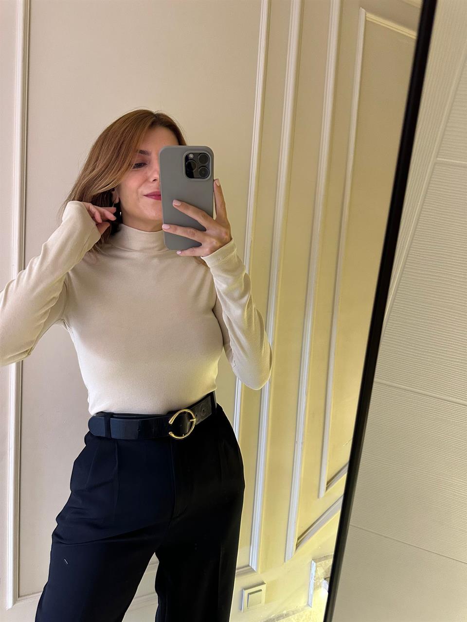 Bej Balıkçı Yaka Uzun Kol Bluz