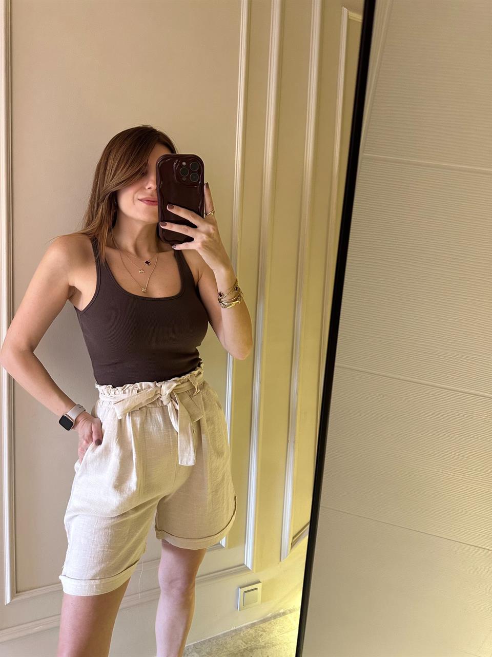 Bej Önden Bağlamalı Keten Şort