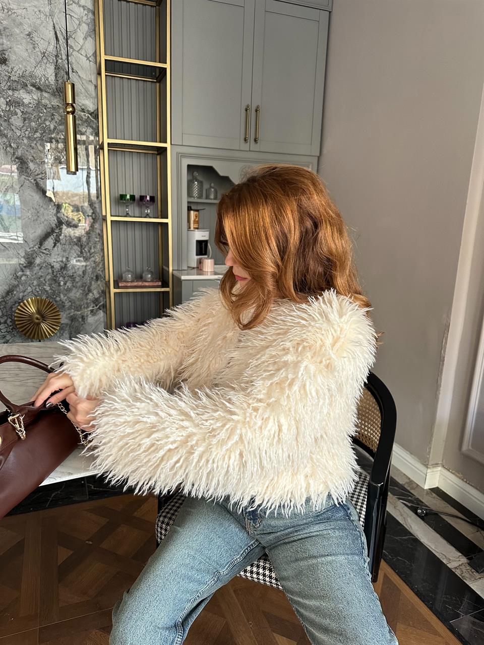 Bej Püsküllü Kürk Ceket