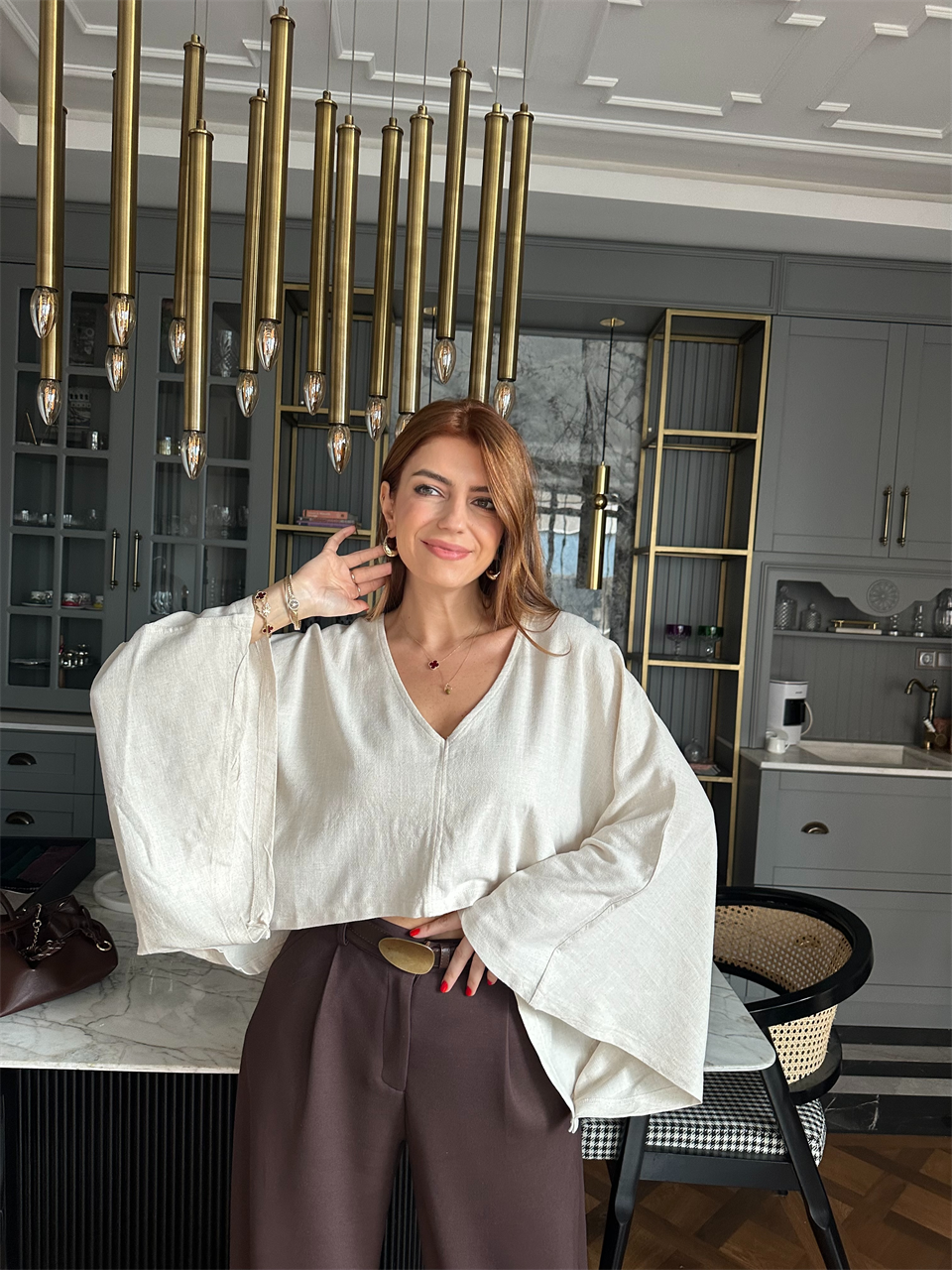 Bej V Yaka İspanyol Kol Keten Bluz