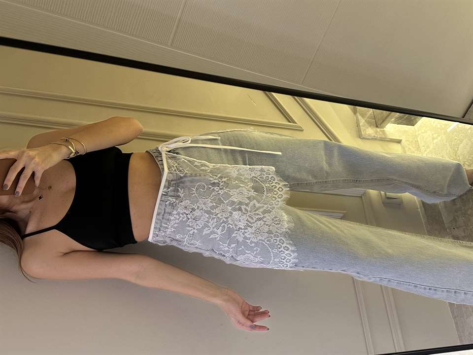 Beyaz Dantelli Pareo Etek