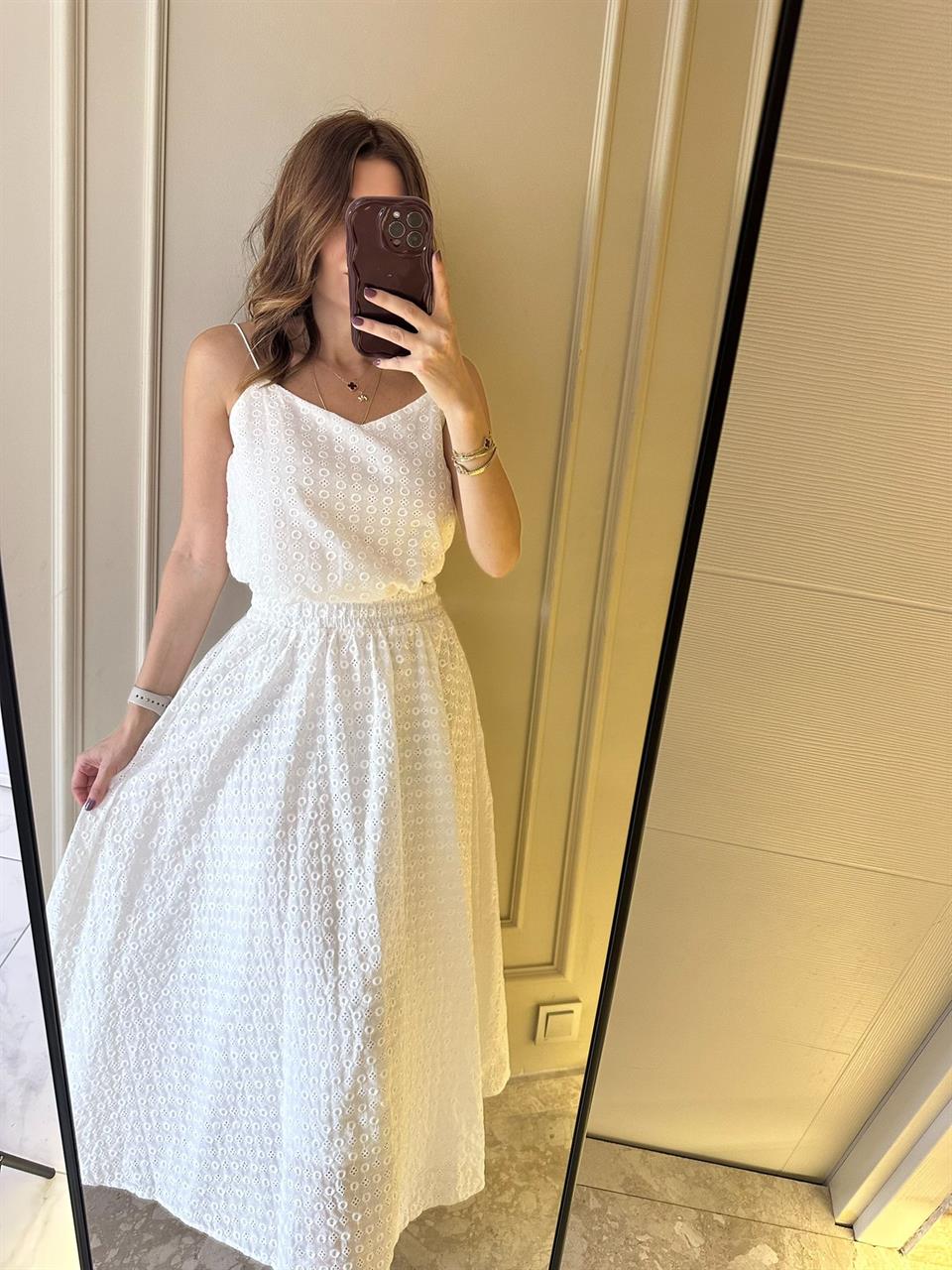 Beyaz Fisto Askılı Etek Bluz Takım