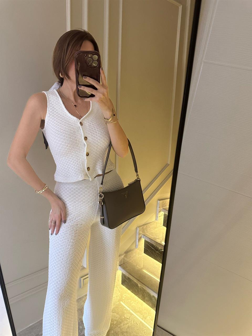 Beyaz Gofre Kumaş İkili Takım