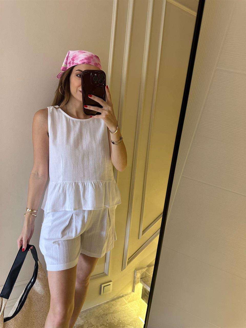 Beyaz Keten Şort Bluz Takım
