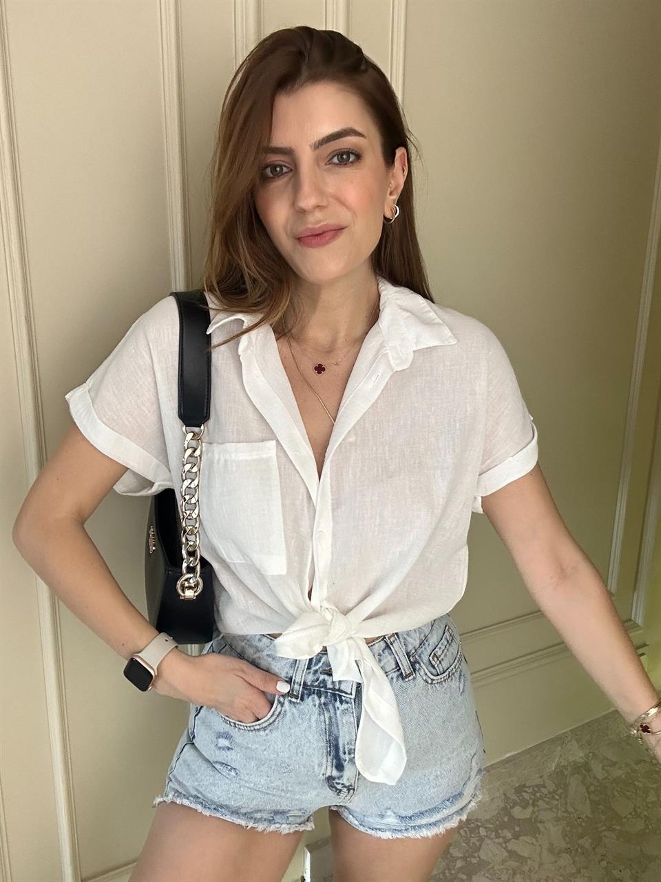 Beyaz Kolsuz Keten Bağlamalı Gömlek