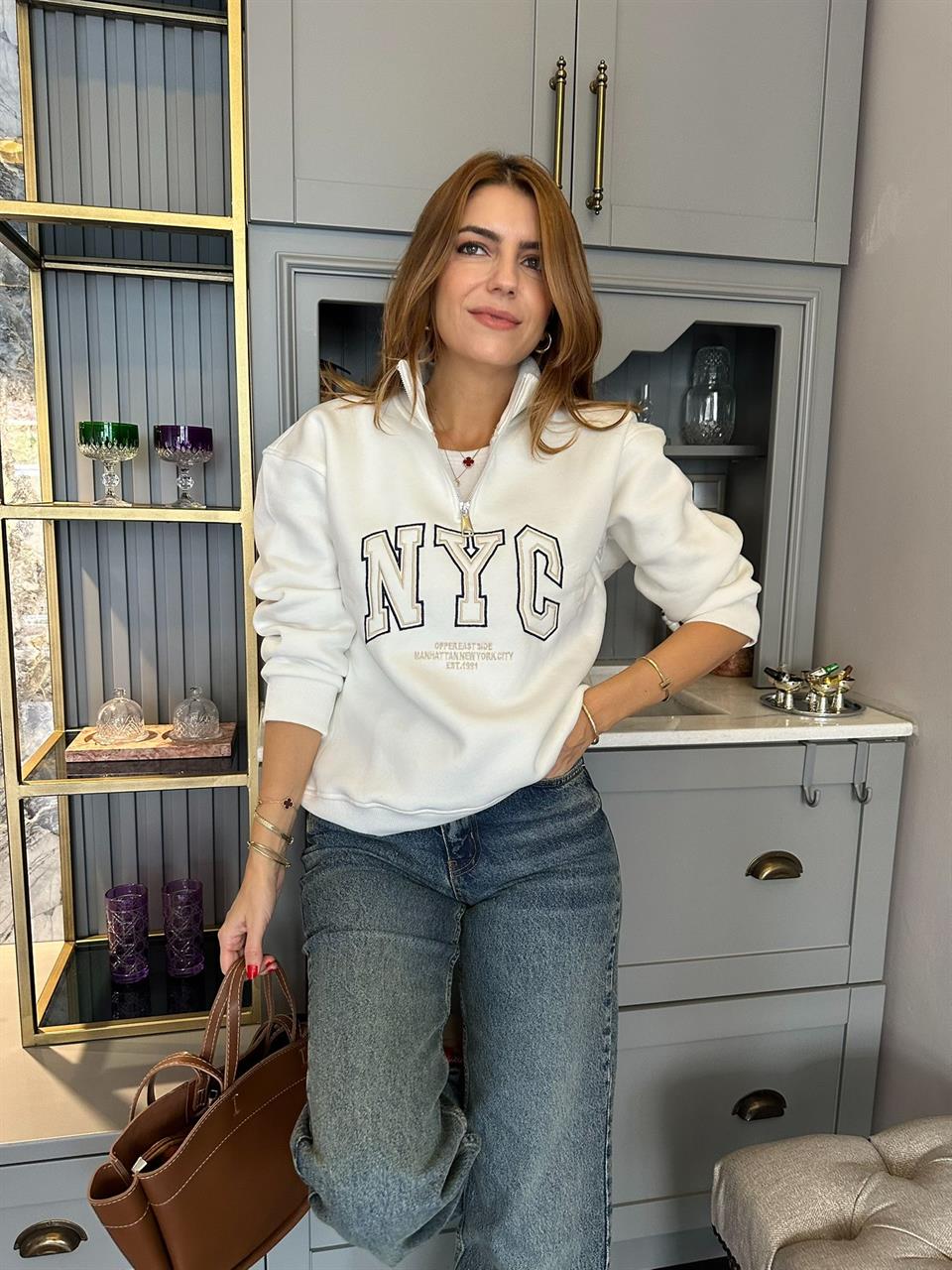 Beyaz NYC Nakışlı Yarım Fermuar Sweatshirt