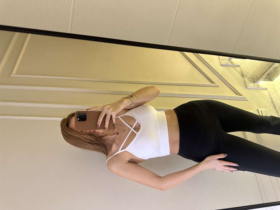 Beyaz Önü Çapraz İp Askılı Büstiyer