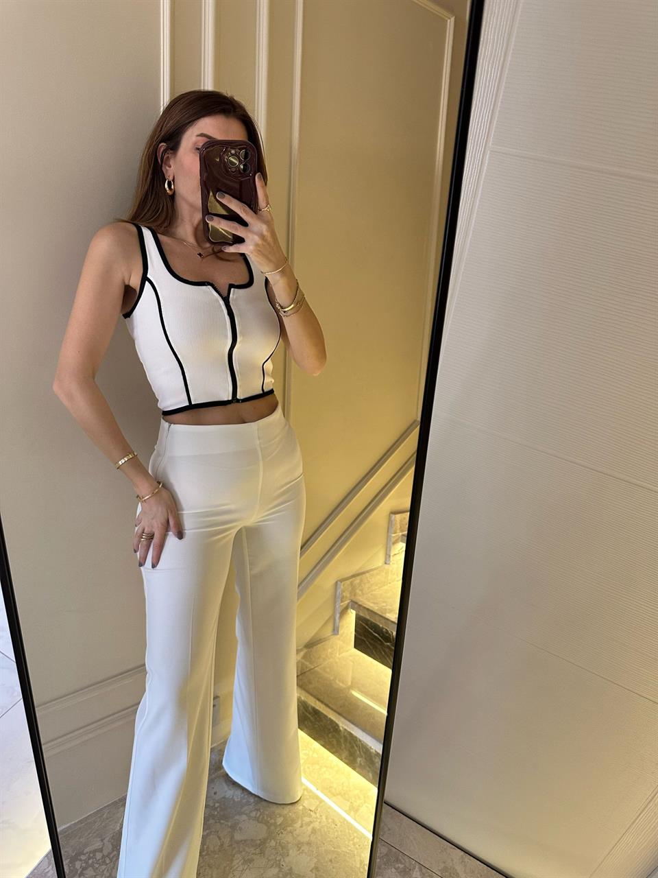 Beyaz Yan Fermuar Streç Pantolon