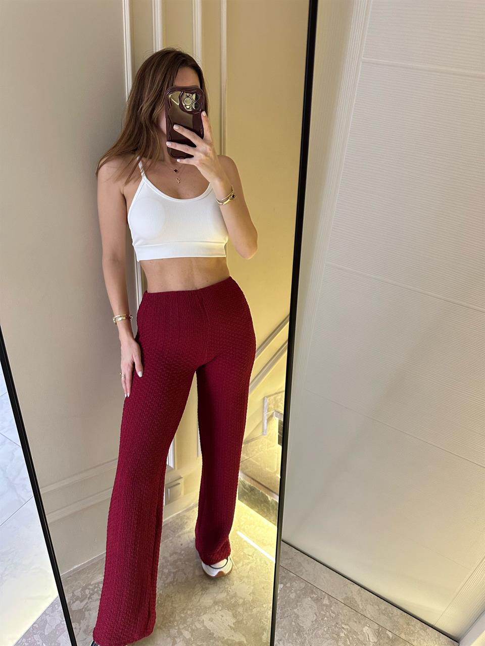 Bordo Gofre Dökümlü Lastikli Pantolon