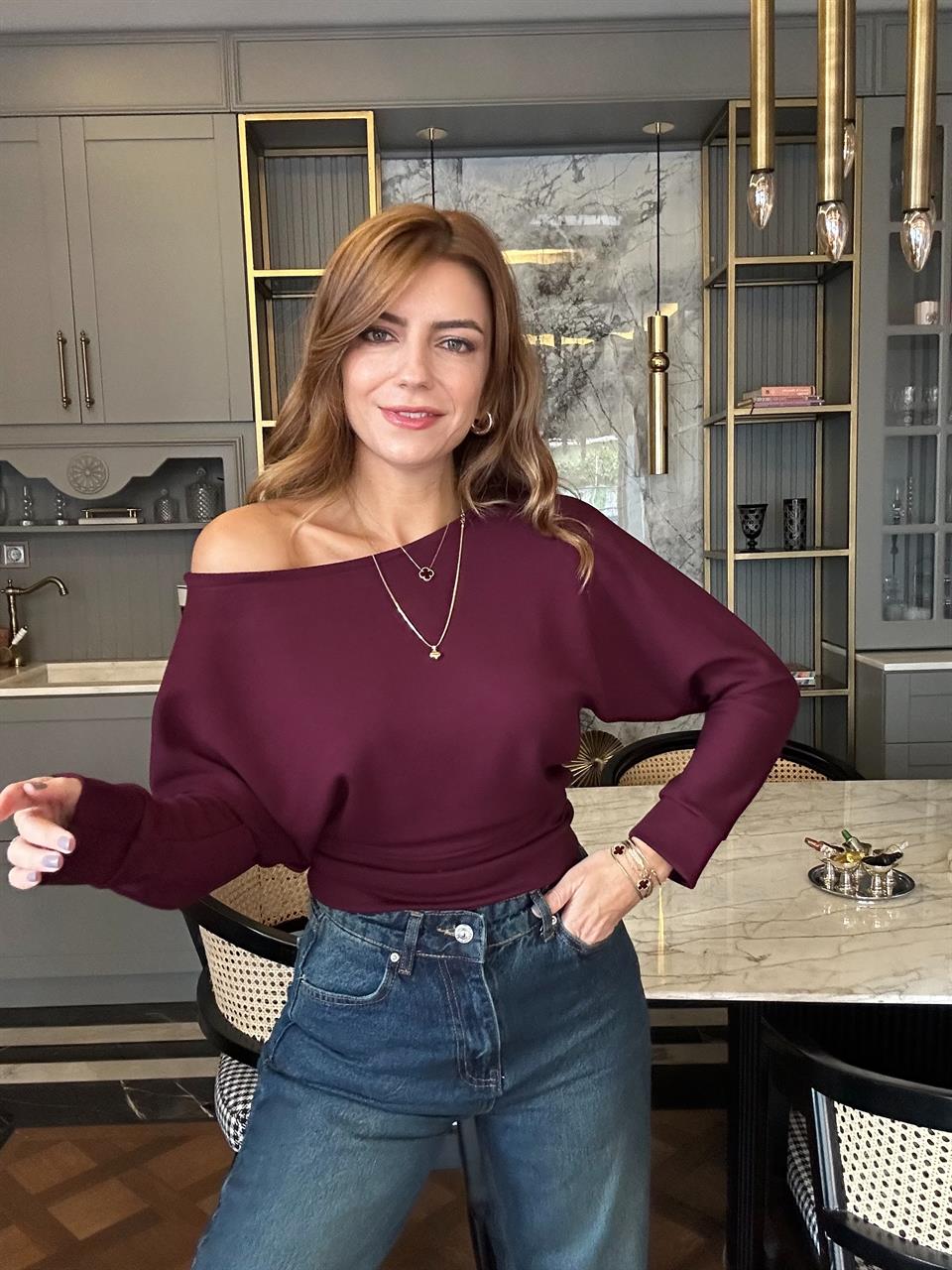 Bordo Pamuk Kumaş Kayık Yaka Bluz