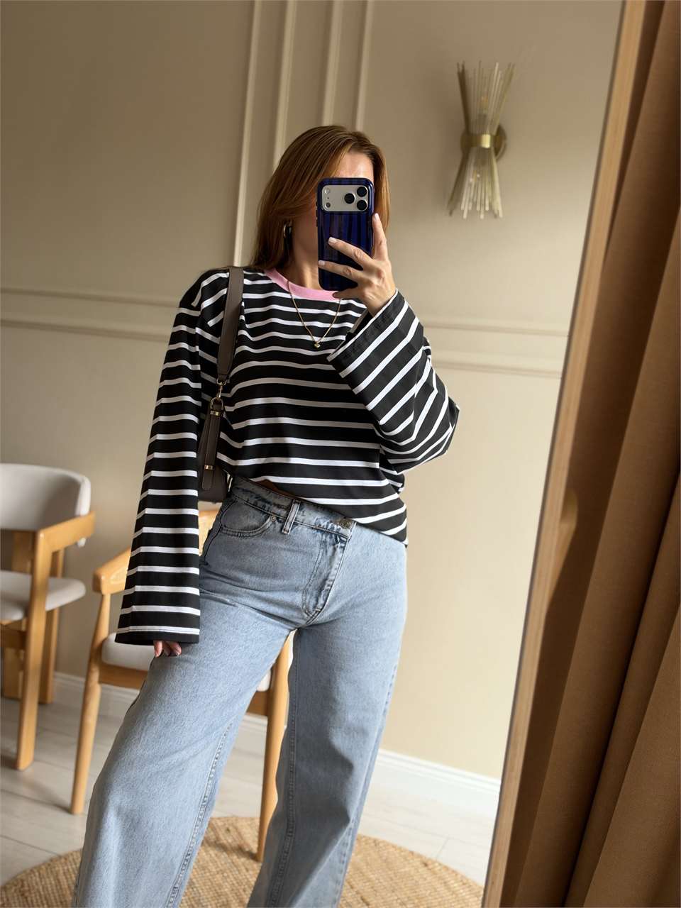 Boru Kol Çizgili Oversize Bluz - Siyah