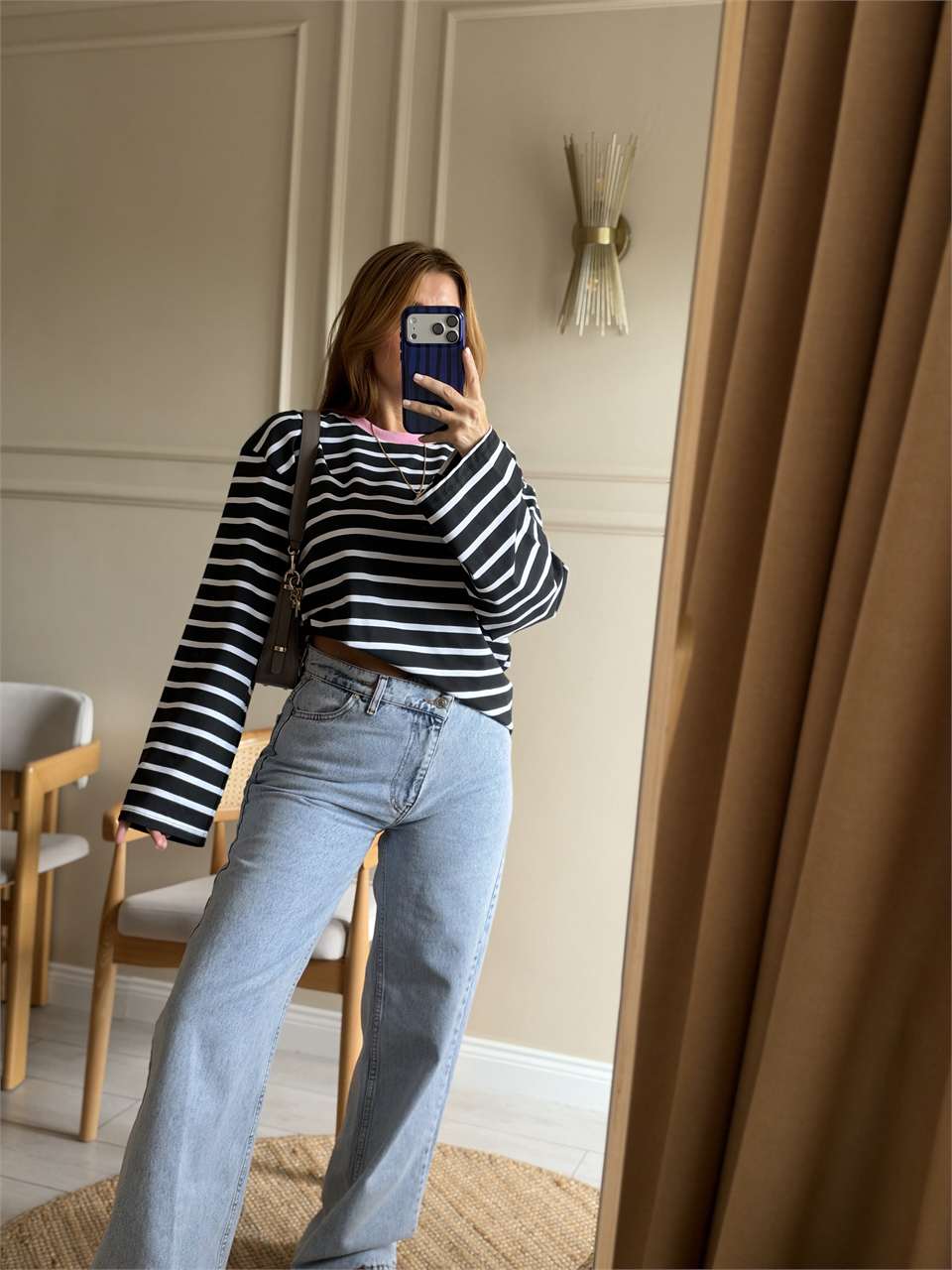 Boru Kol Çizgili Oversize Bluz - Siyah