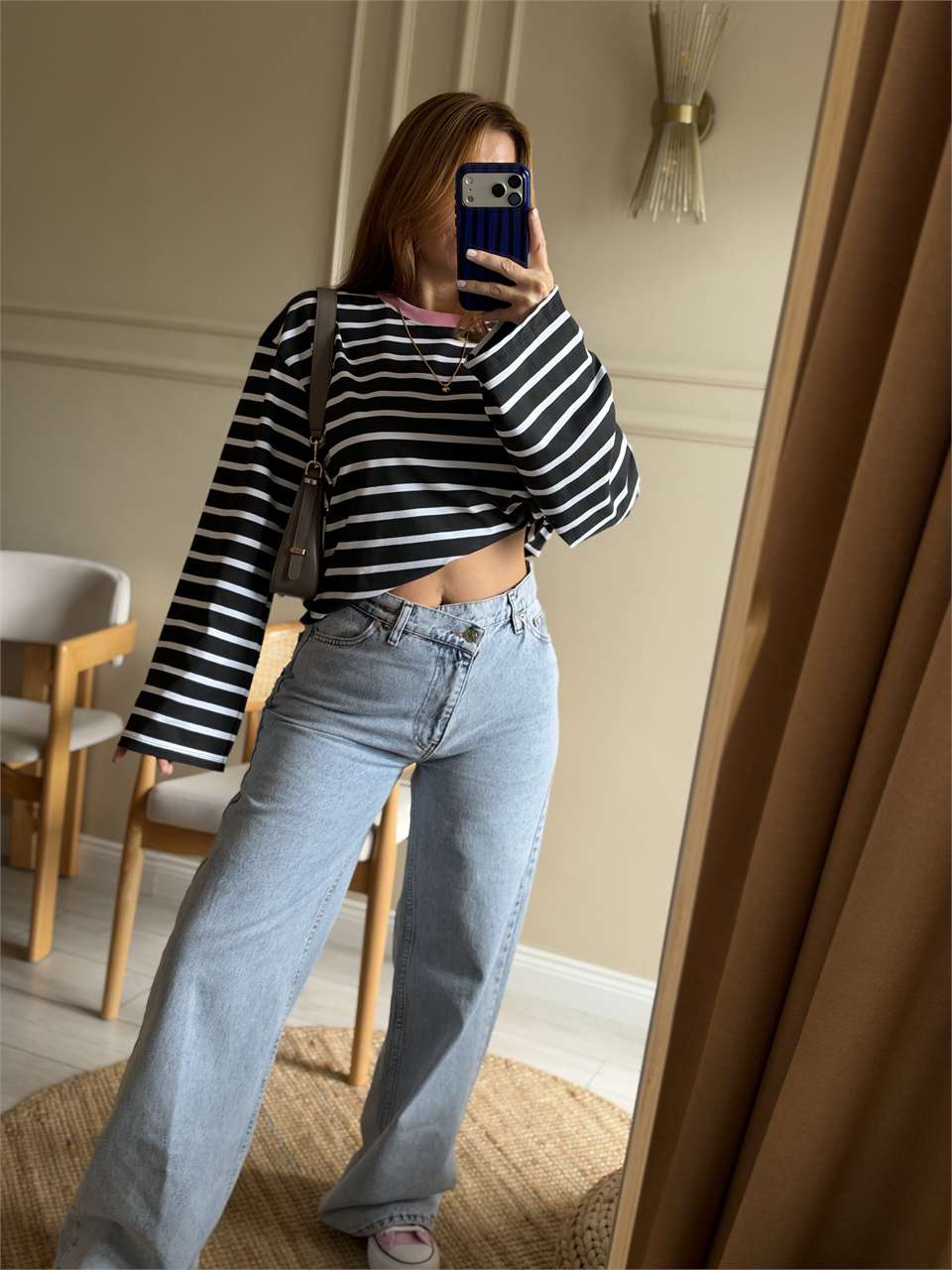 Boru Kol Çizgili Oversize Bluz - Siyah