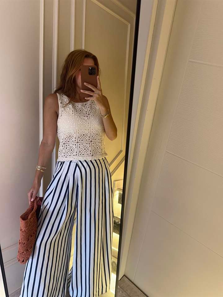 Çizgili Cepli Asimetrik Bol Paça Pantolon