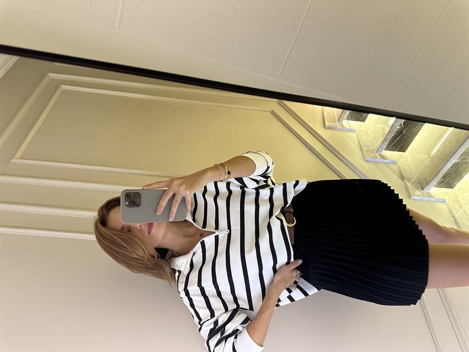 Çizgili Yarım Fermuarlı Sweatshirt