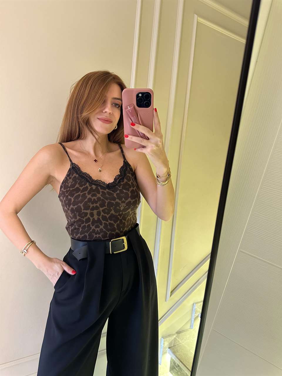 Dantel Detay Askılı Leopar Bluz