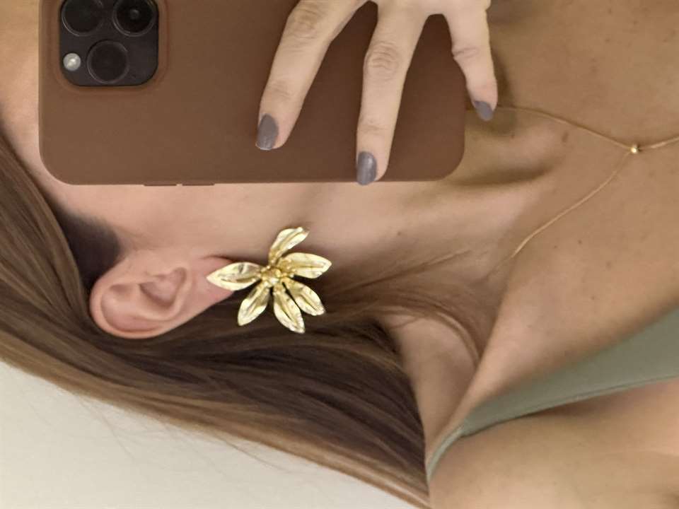 Gold Renk Lotus Küpe