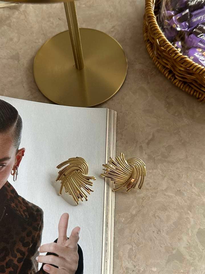 Gold Renk Melek Kanat Küpe