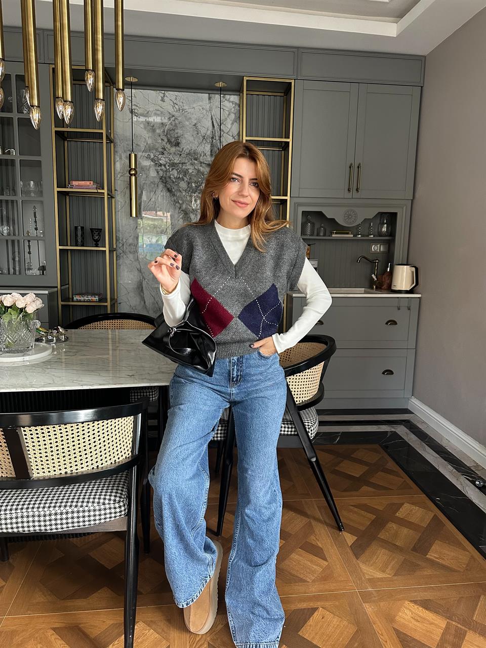 Gri Baklava Desen Süveter