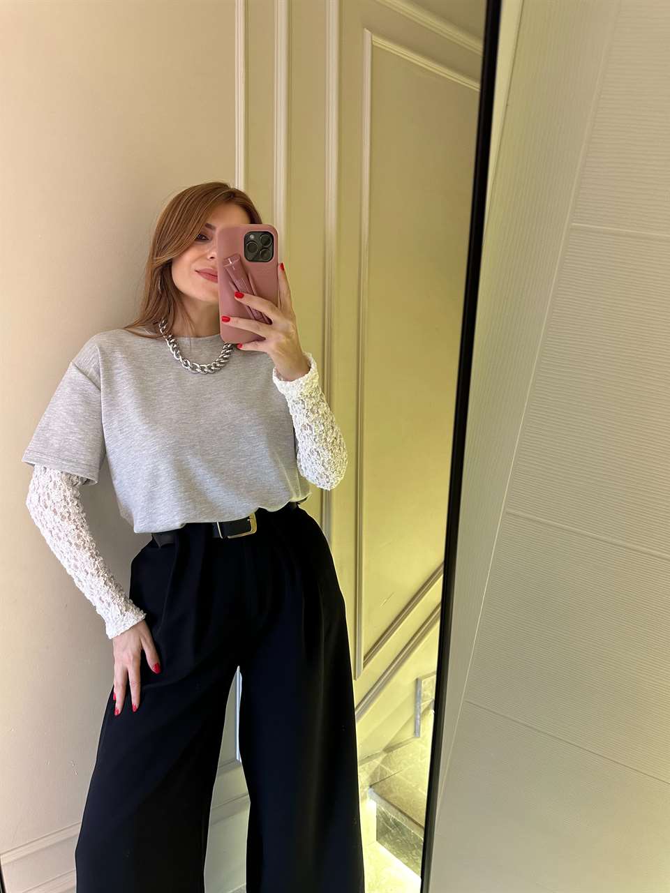 Gri Kol Güpürlü İkili Bluz