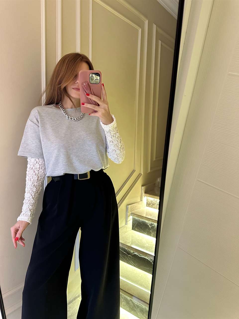 Gri Kol Güpürlü İkili Bluz