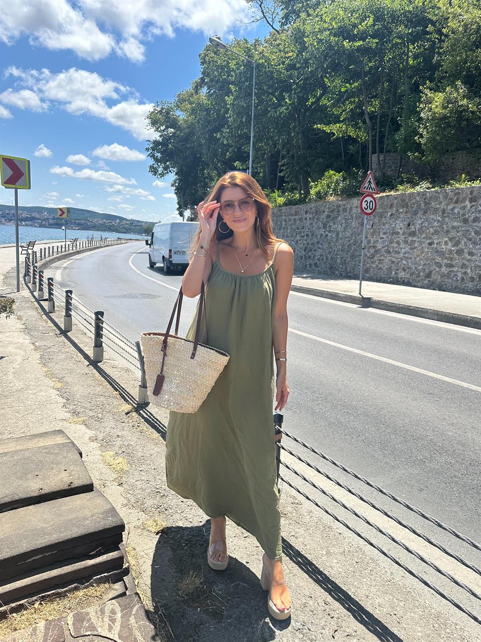 Haki Askılı Müslin Kumaş Elbise