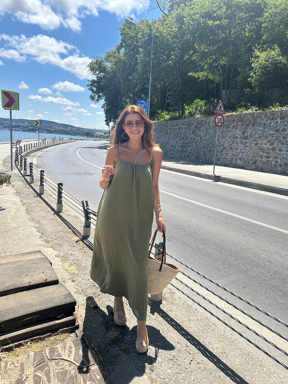 Haki Askılı Müslin Kumaş Elbise