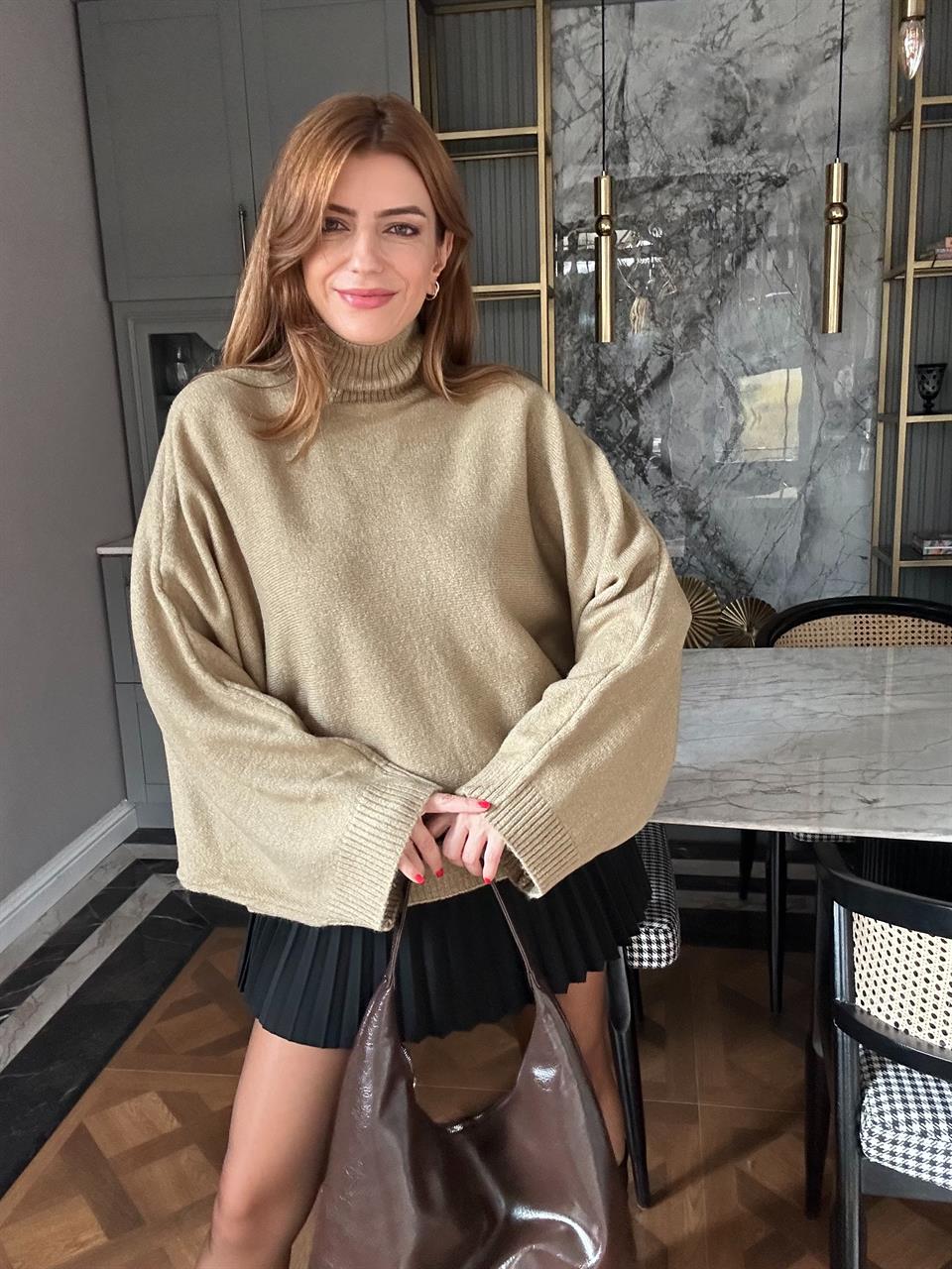 Haki Dik Yaka Yarasa Kol Kazak