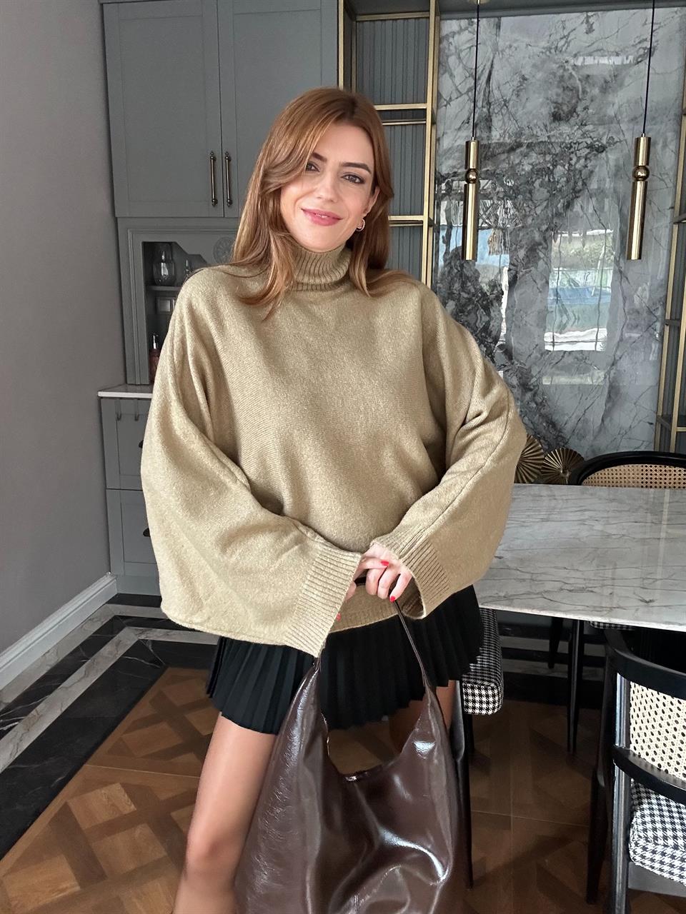 Haki Dik Yaka Yarasa Kol Kazak