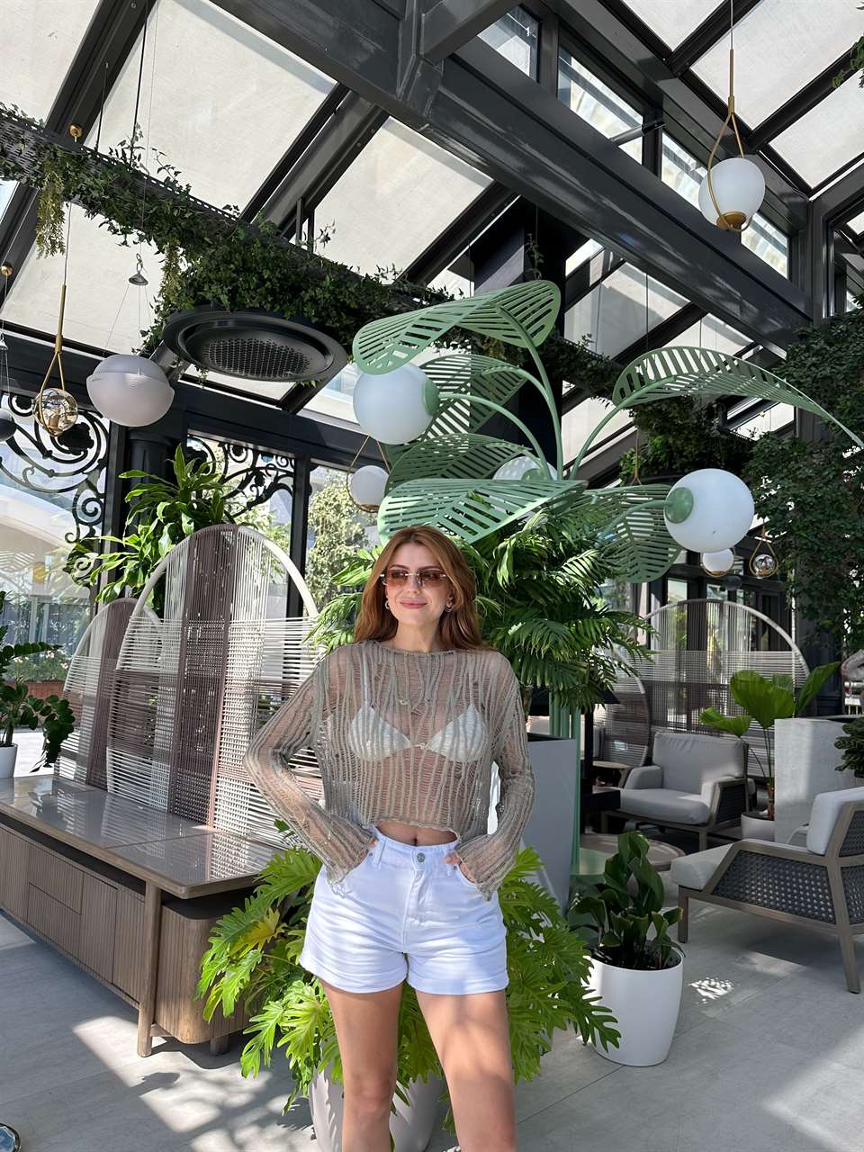 Haki Transparan Crop Triko Bluz