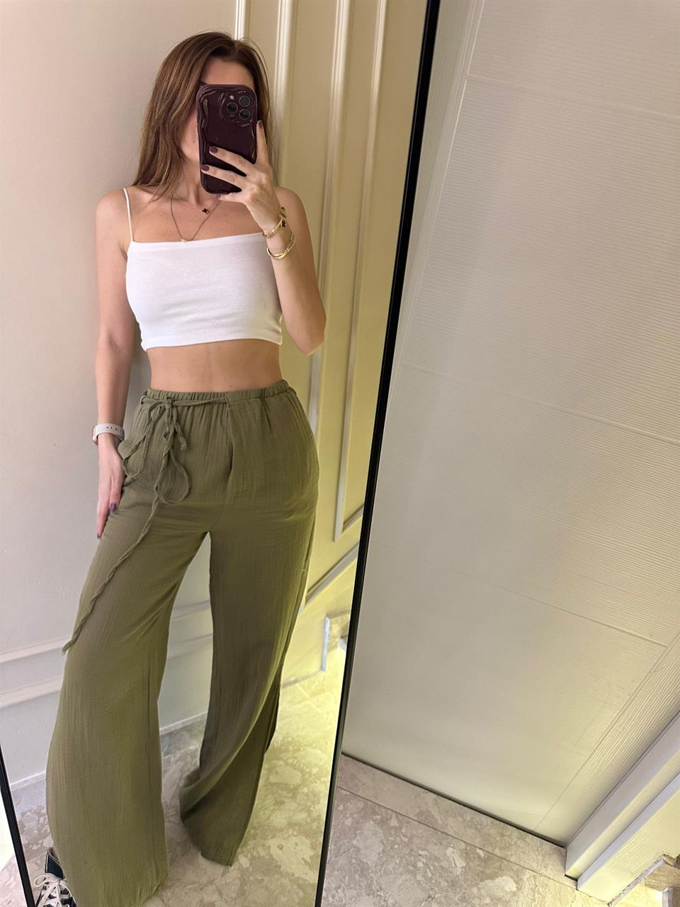 Haki Yırtmaçlı Müslin Kumaş Pantolon