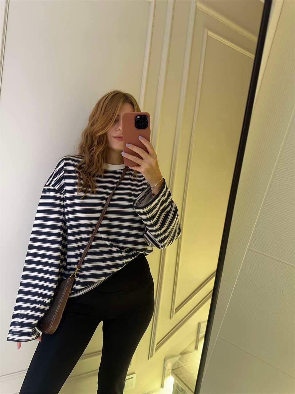 Kadın Bis Yaka Çizgili Sweatshirt - BejLacivert