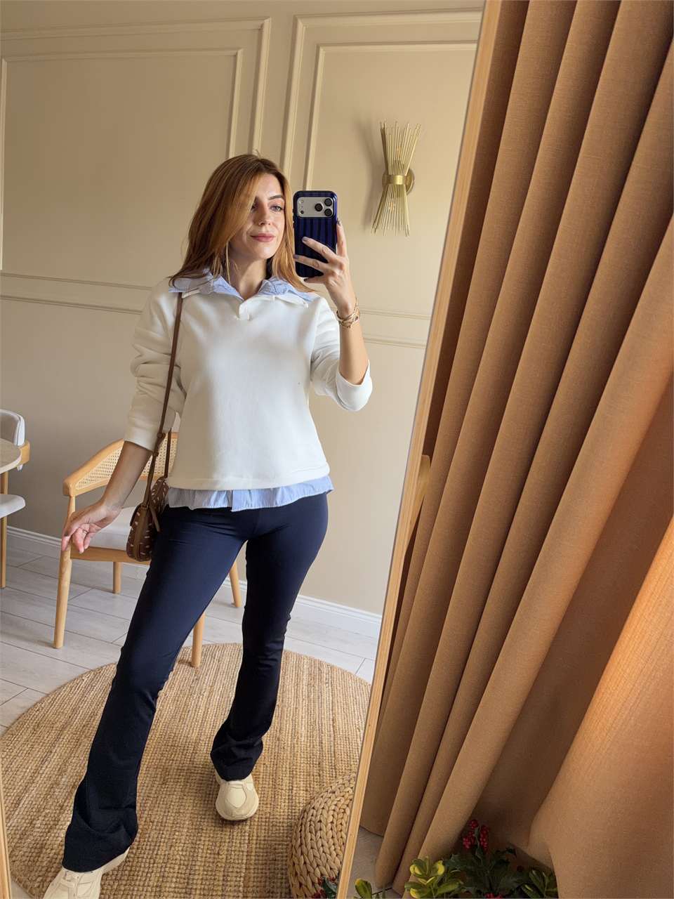 Kadın Çizgili Gömlek Yaka Sweatshirt - Beyaz