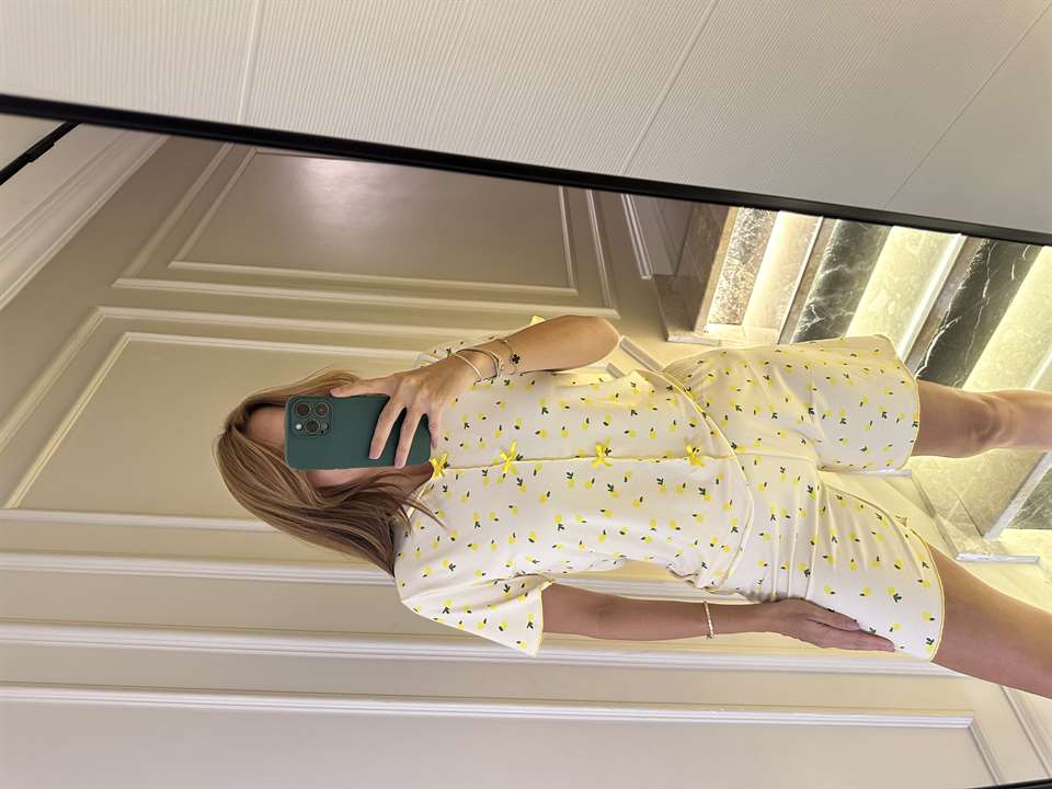 Kadın Fiyonklu Limon Desen Şortlu Pijama Takım