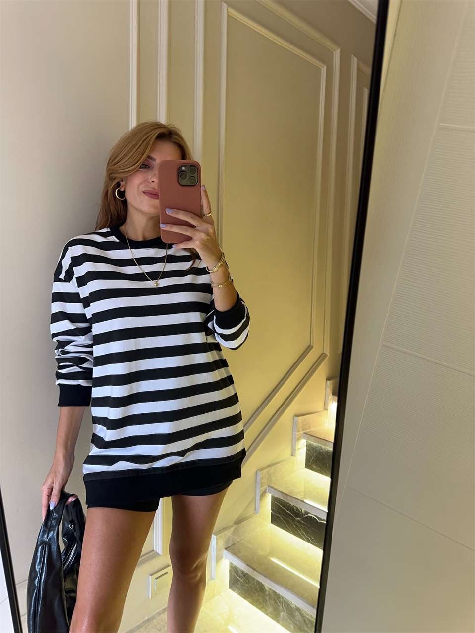 Kadın Kalın Çizgili Sweatshirt - Siyah