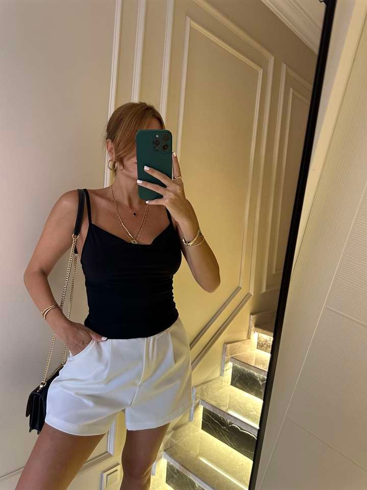 Kadın Siyah Sandy Askılı Degaje Bluz