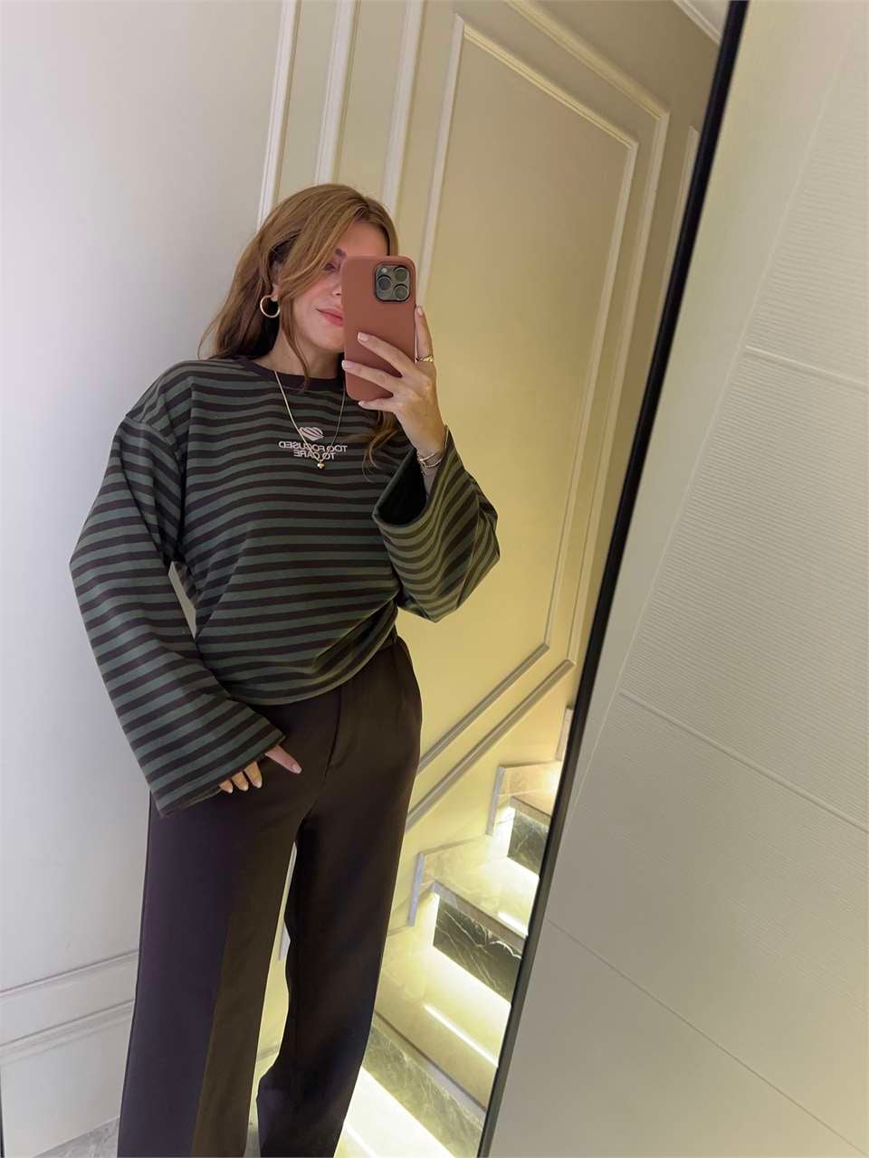 Kadın Too Focused Nakış Çizgili Sweatshirt - Haki