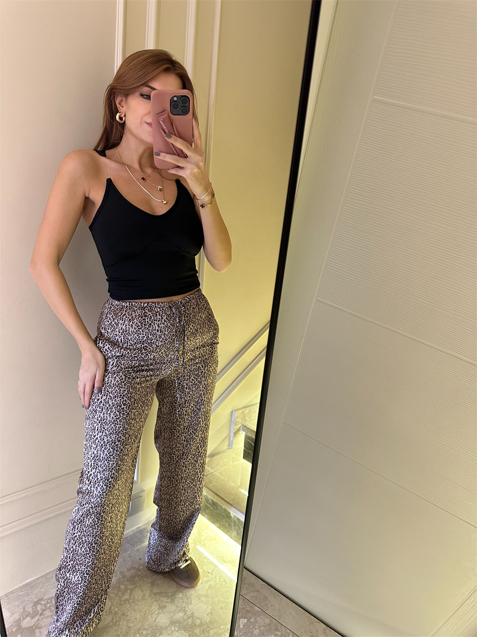 Kahve Desenli Saten Pantolon