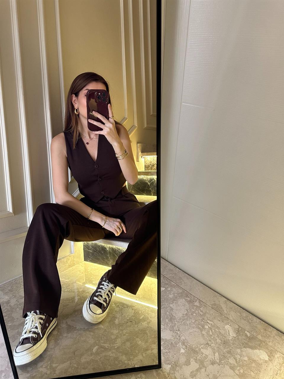 Kahve Krep Kumaş Yelekli Takım