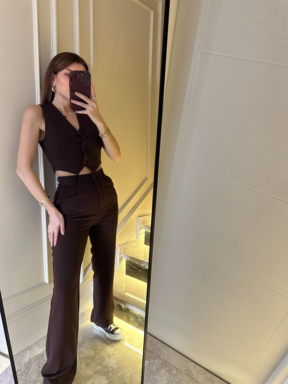 Kahve Krep Kumaş Yelekli Takım