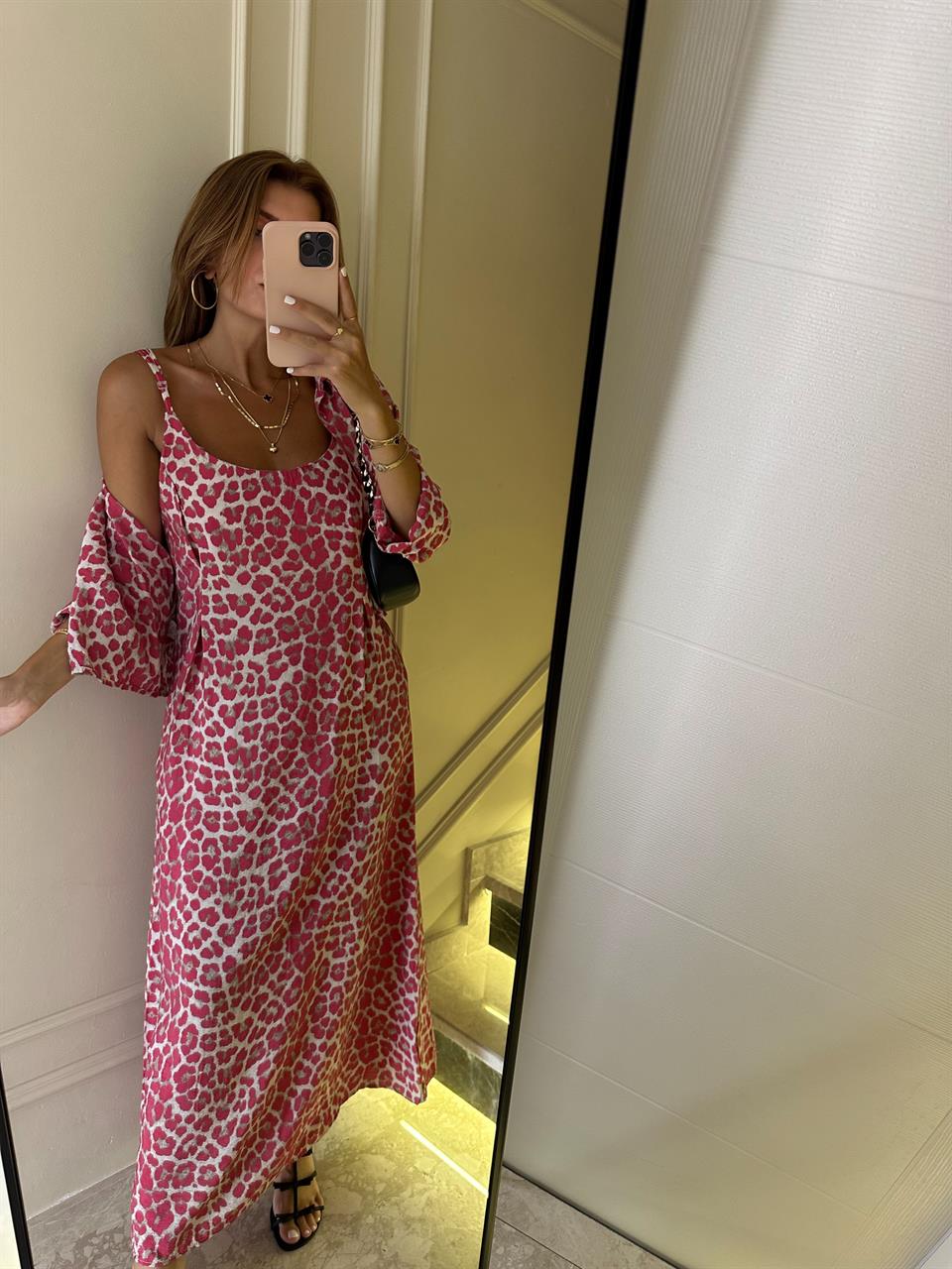 Kırmızı Desenli Askılı Elbise Gömlek Takım