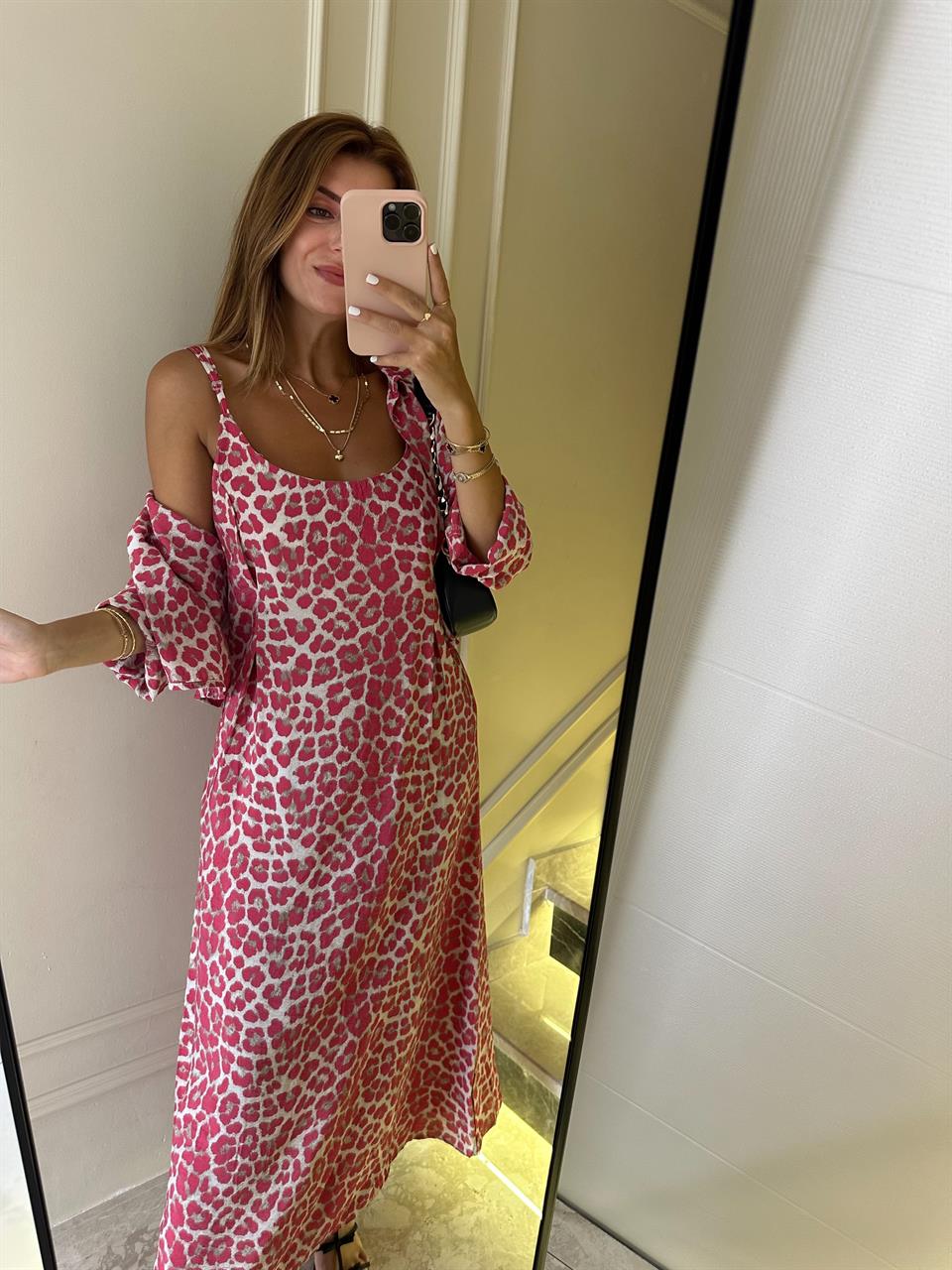 Kırmızı Desenli Askılı Elbise Gömlek Takım