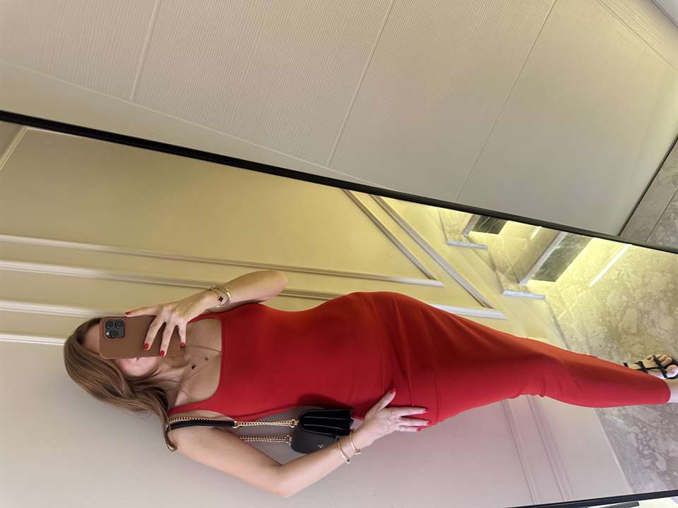 Kırmızı Ön Arka Kare Yaka Uzun Elbise