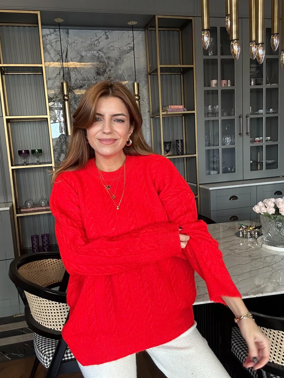 Kırmızı Saç Örgü Salaş Triko Kazak