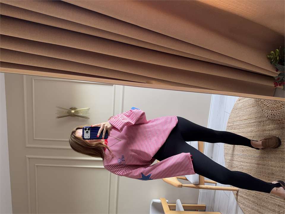 Kolları Yıldız Baskılı Paris Çizgili Sweatshirt